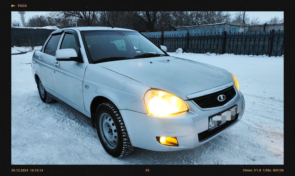 Продам  Приору Люкс