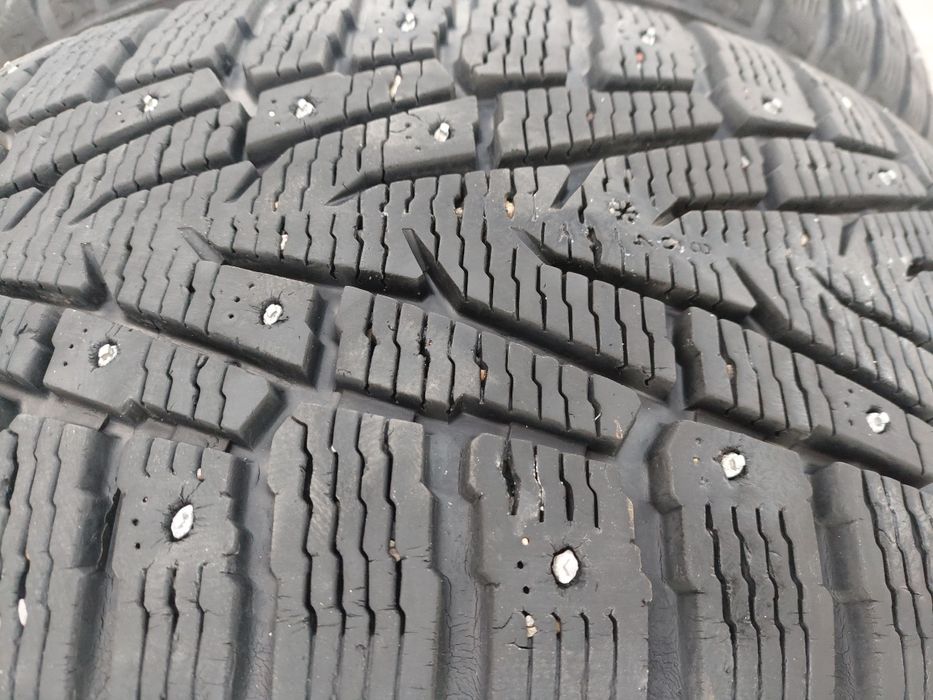 3шт шин.Доставка. 24/7. Есть на выбор шин и диски. По штучно.По парам