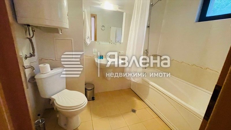 Продава се Тристаен апартамент в Каварна - 103 кв.м за 797 €/кв.м - Снимка #8