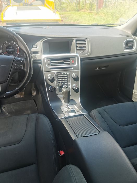 Волво V60 На части