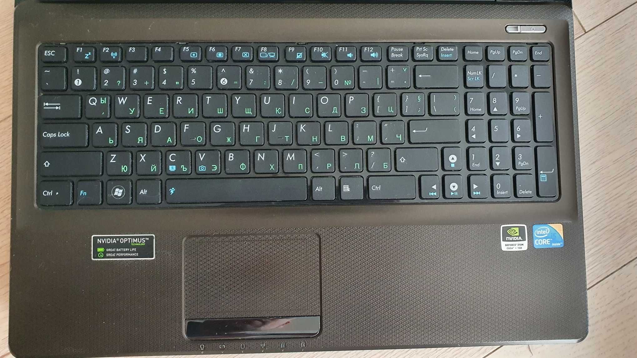Лаптоп Laptop Asus 15.6 | intel core i5 | 6gb ram | SSD 250gb