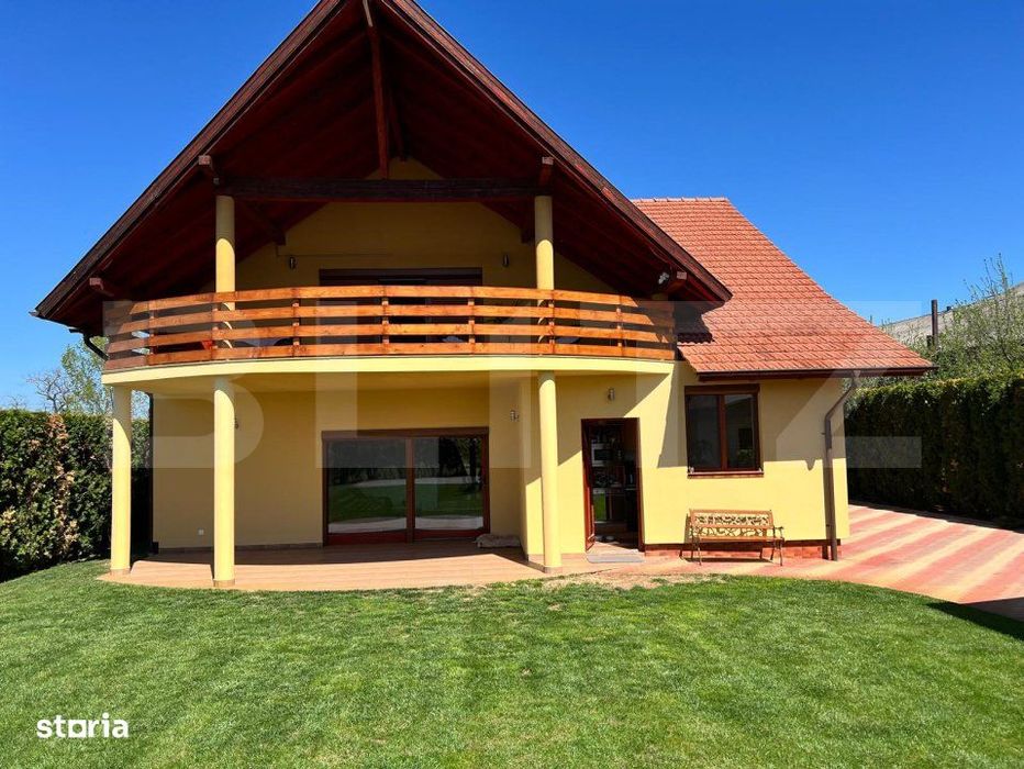 Vila la cheie, zona Odoreu, 2330 mp teren