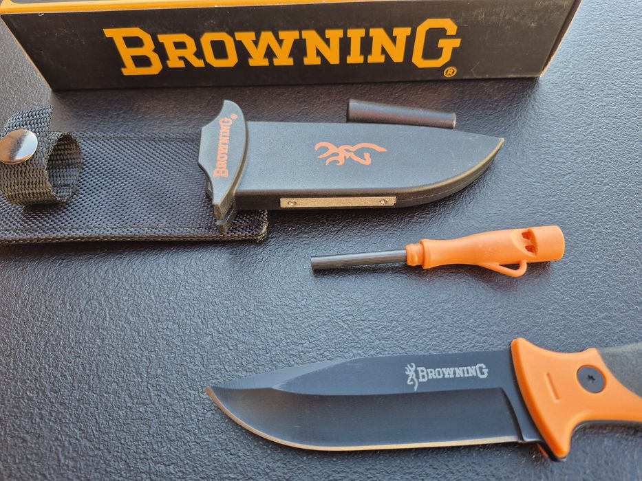 Нож BROWNING за оцеляване,кания с точило и свирка
