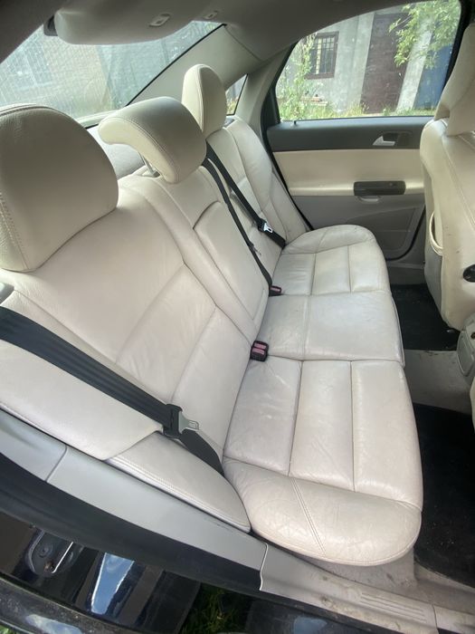 Piese volvo S40 an 2006 motor 2.0 i benzina! Bara Fata,completa