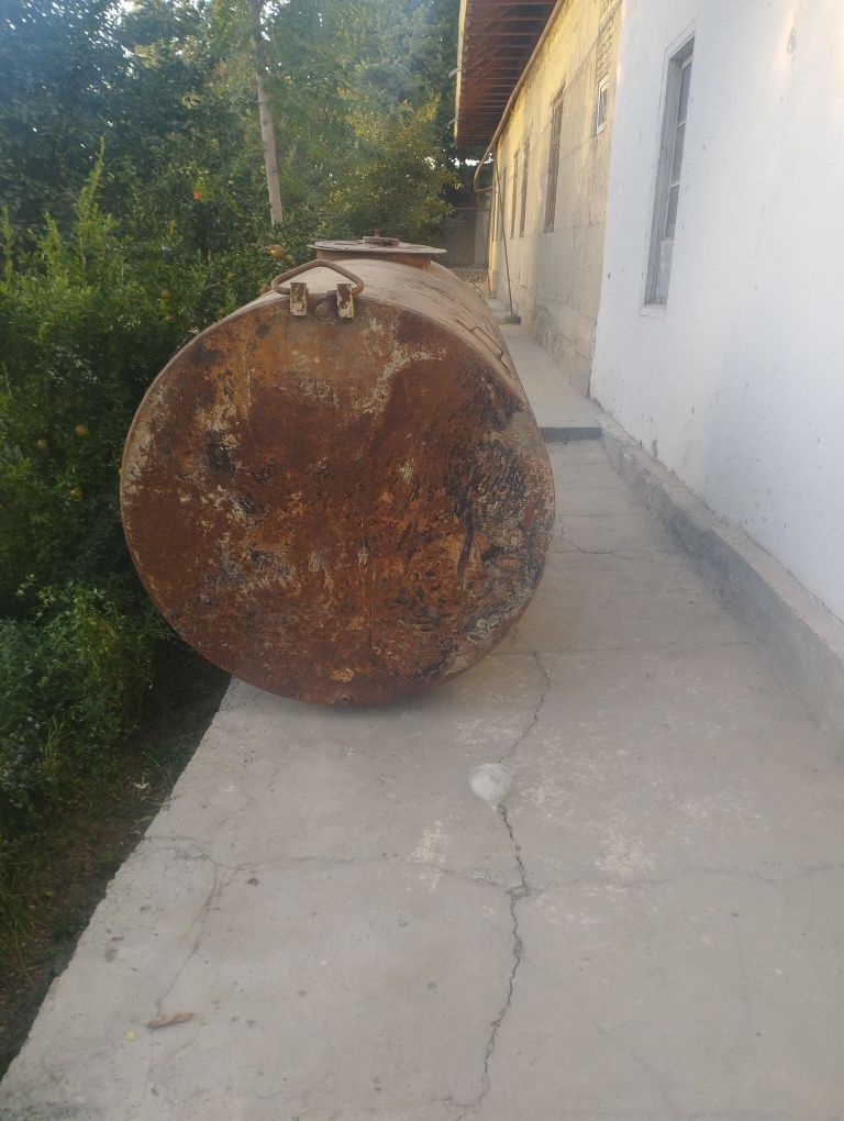 3-Tonnali boʻchka (yonkus) sotiladi.Ishlatilmagan.Narxi 3-mln