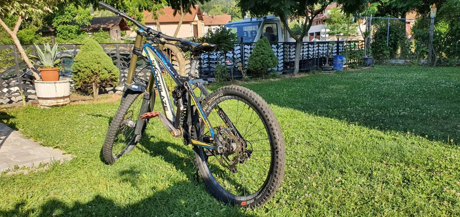 Планински Shockblaze DH team