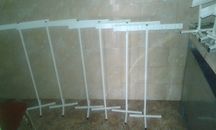 Стелажи за окачване