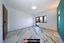 Casă multifamilială cu 2 apartamente + mansardă – Sânpetru, Brașov