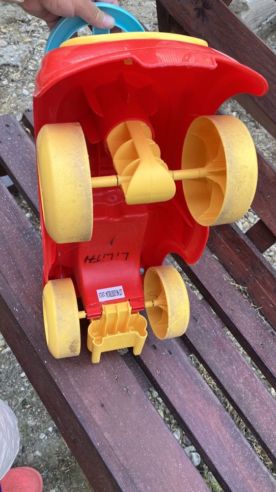 Fisher Price Masinuta Ride-on - Prima mea masinuta hazliet