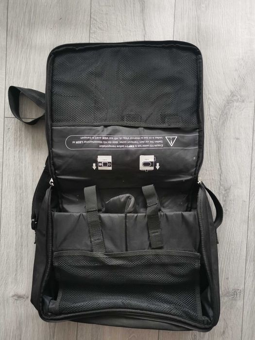 Geantă Resmed - ca nouă / impecabilă