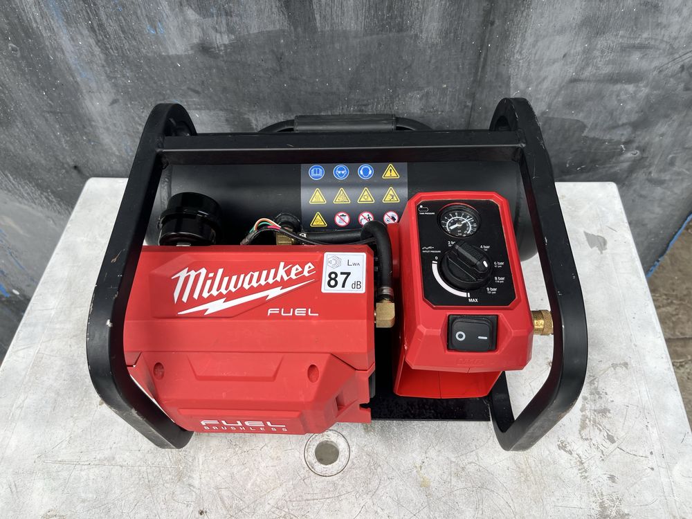 Compresor de aer M18 FUEL Milwaukee