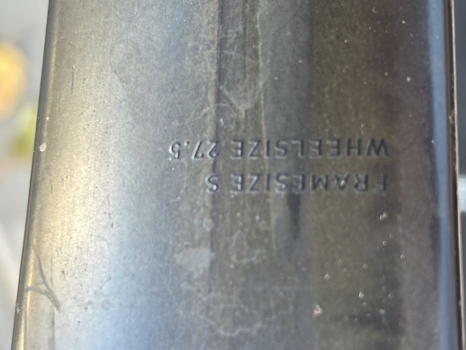 Електрически карбонов велосипед Cube Stereo 27.5 цола