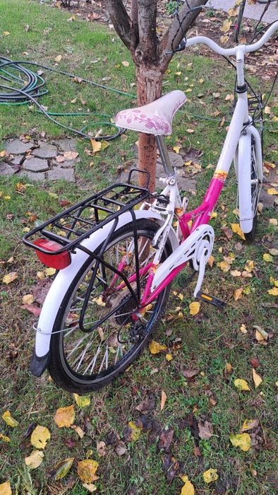 Bicicletă pentru fete!