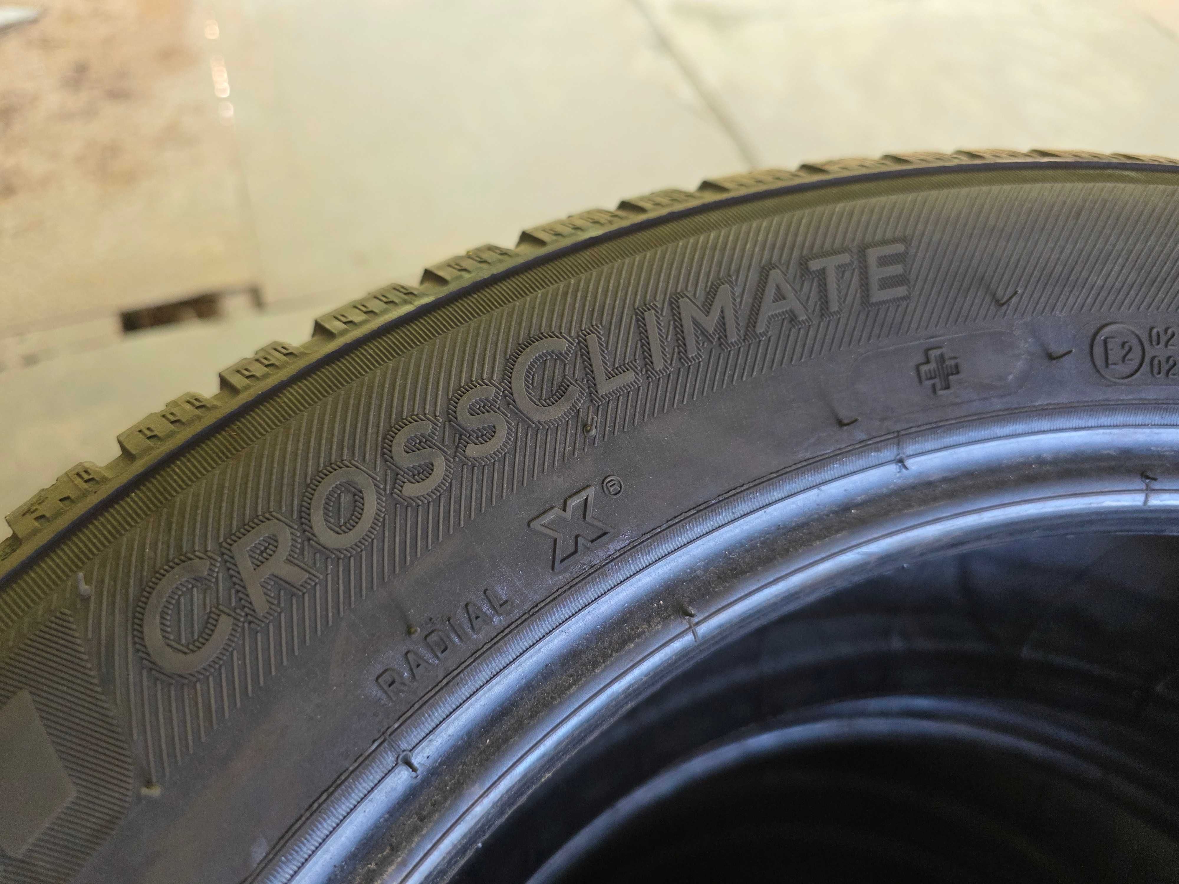 4бр Всесезонни гуми 205 55 16 - Michelin