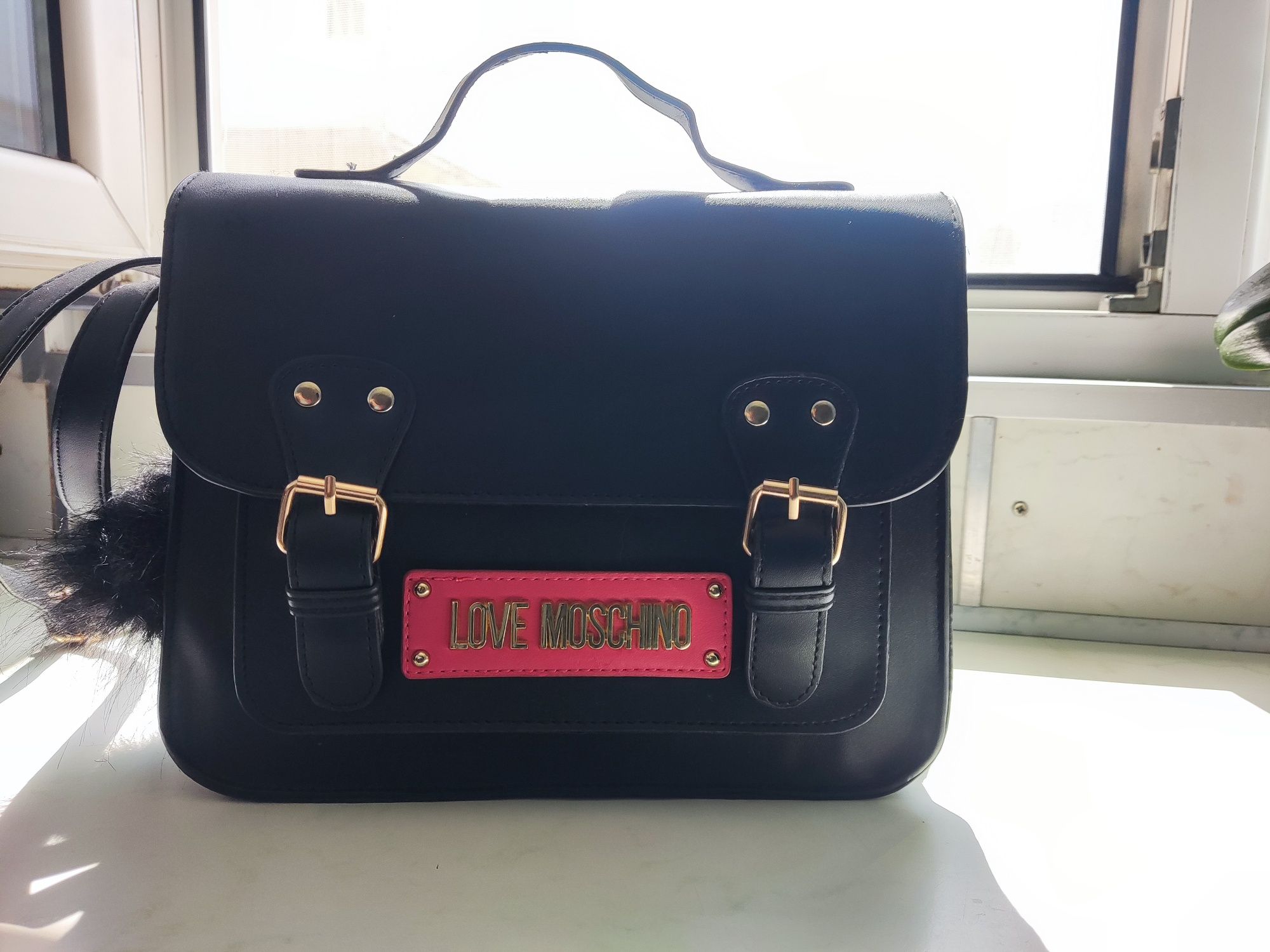 Moschino оригинална дамска чанта
