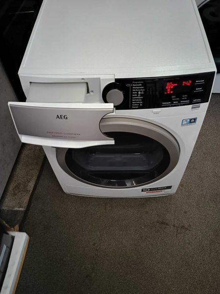 А+++ Сушилня с термопомпа AEG-АЕГ 8 кг 8000 Series AbsoluteCare®