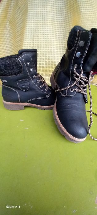 Ghete din piele naturala