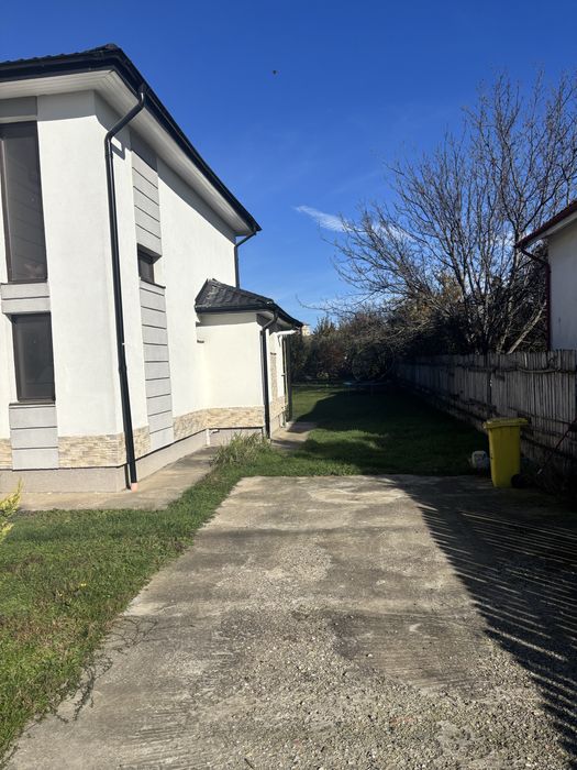 Casa de inchiriat Miroslava