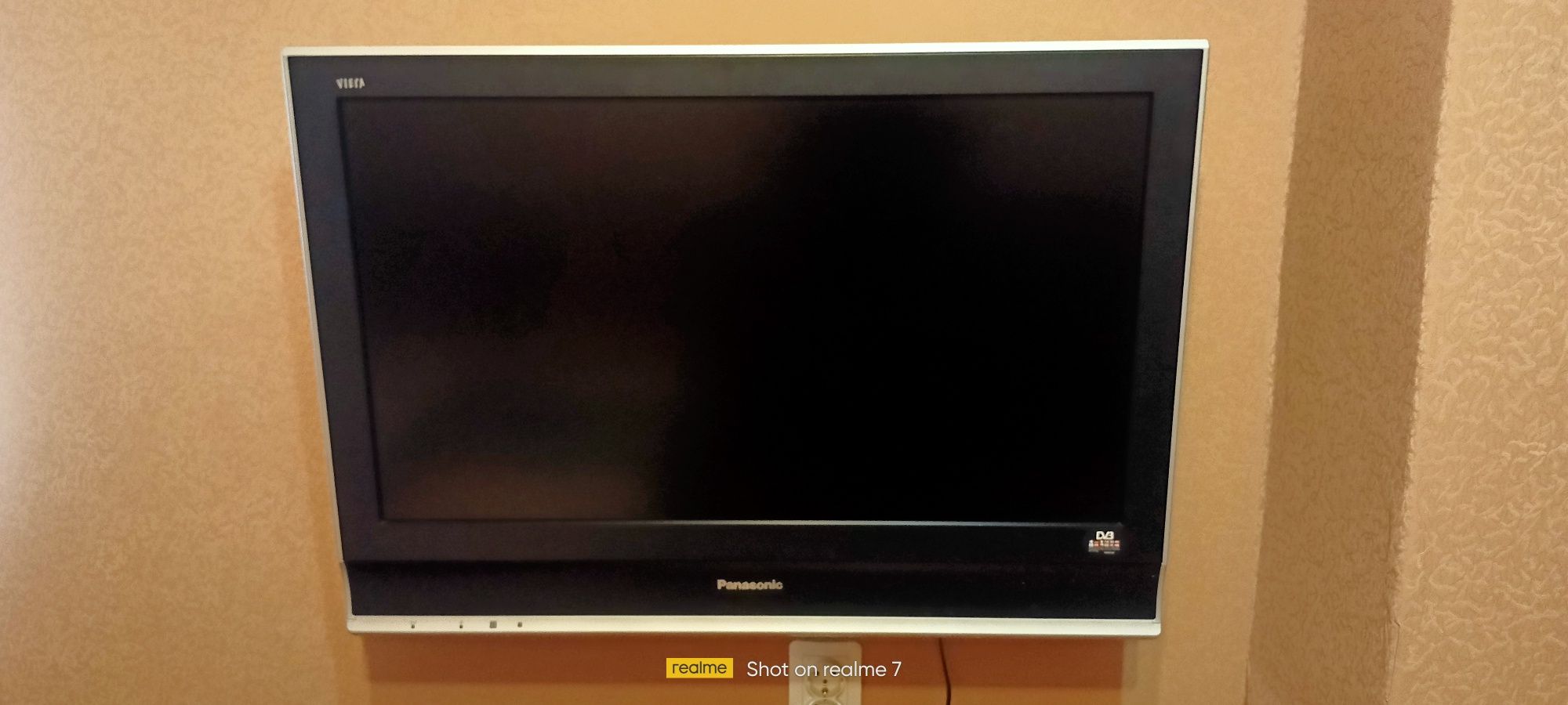 Телевизор Panasonic Viera 32 инча