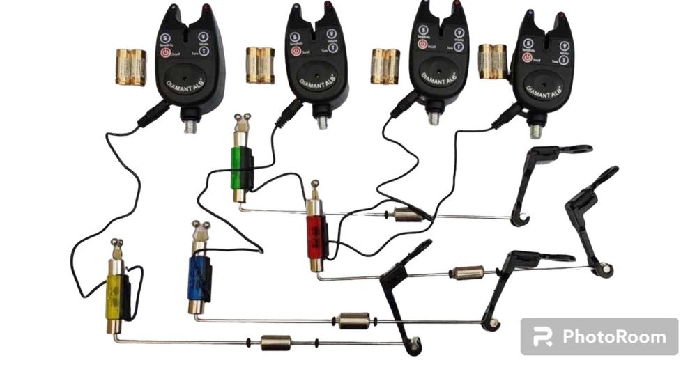 Set 4 Avertizori digitali TLI01  si 4 swingere cu lumina cu 4 Picheti