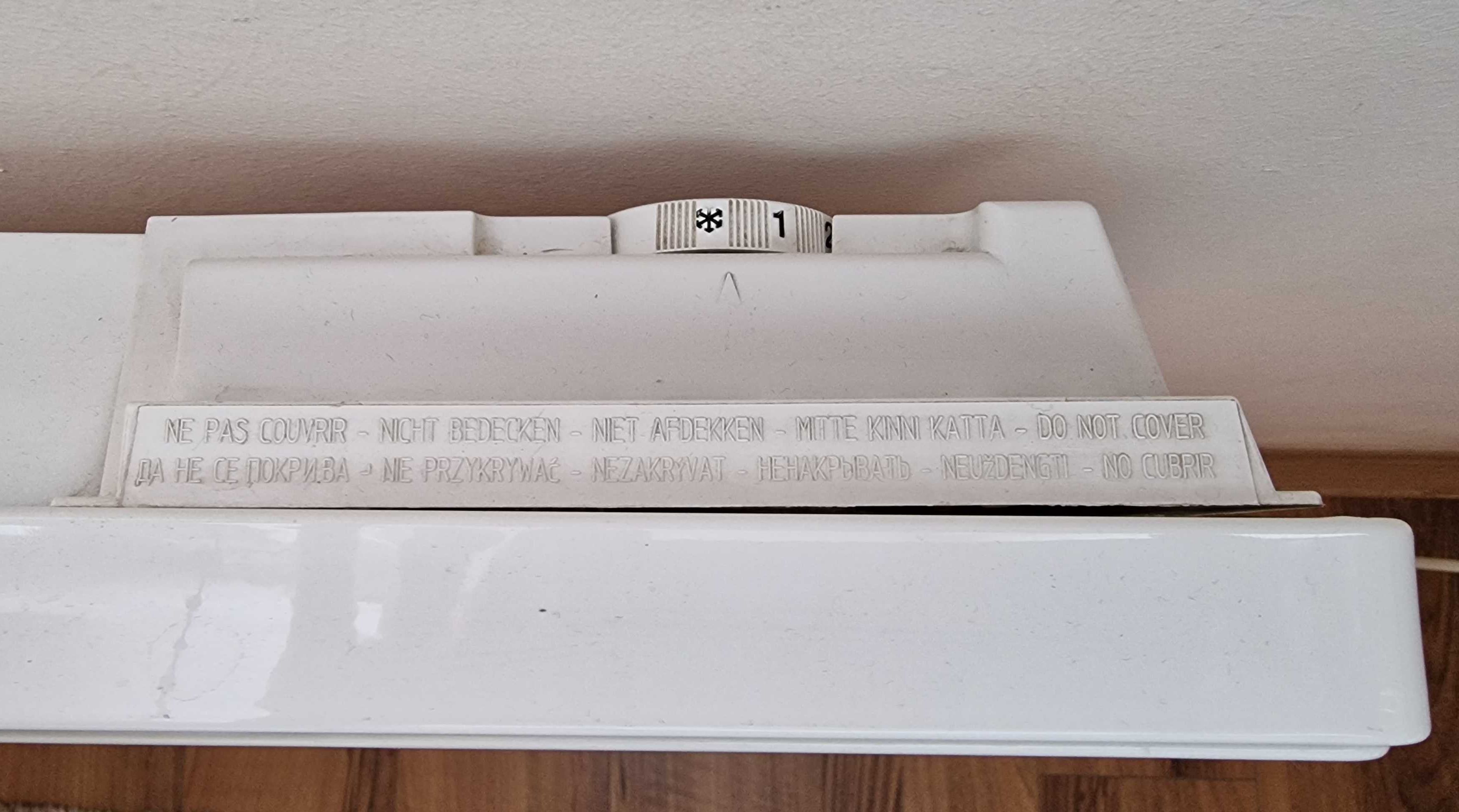 Vând 6 convectoare electrice de perete Atlantic, 2000w, made in France