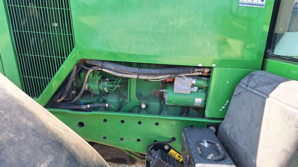 John Deere 7600 de 140 cai în stare Super bună