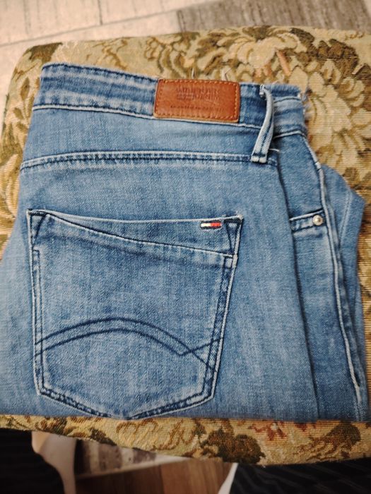 Jeans dama Tommy Hilfiger  W 31    / L 32 originali