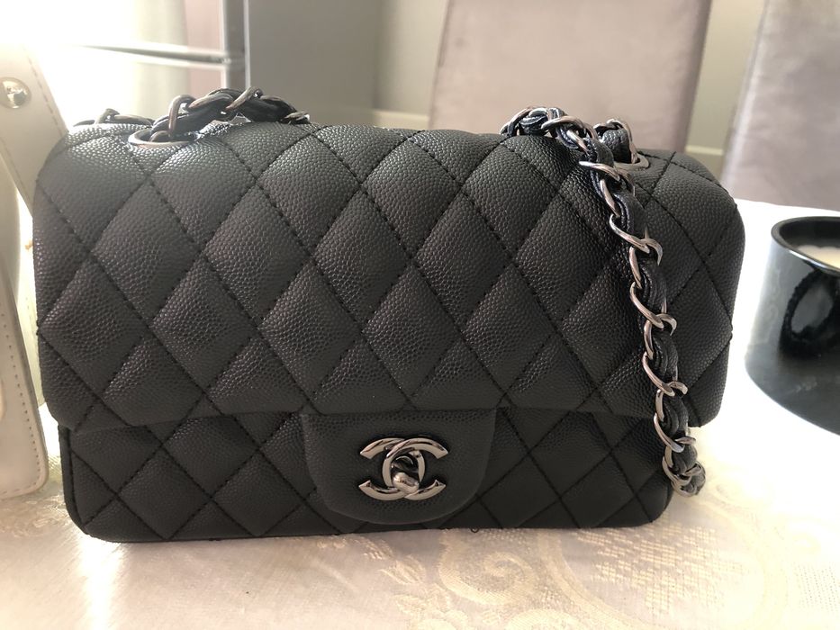 Чанта Pinko в черен и бежов цвят