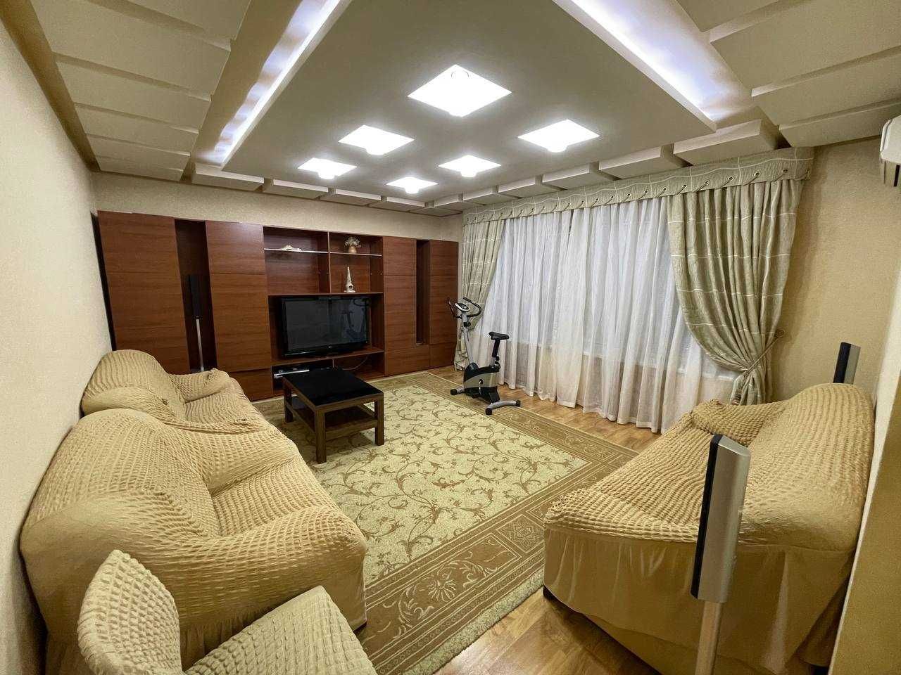 Ц-1 Эко Парк спецплан с лифтом 3-комн 5/5 100 м² ремонт меб/тех