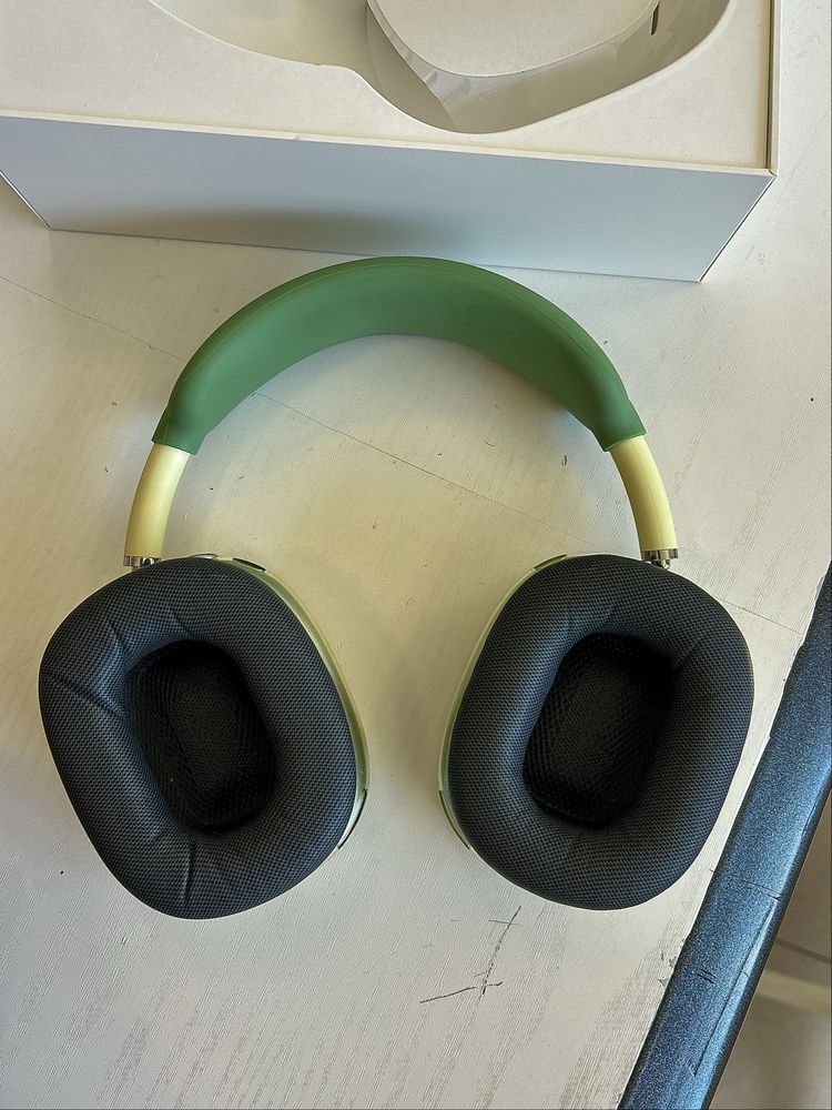 Apple AirPods Max