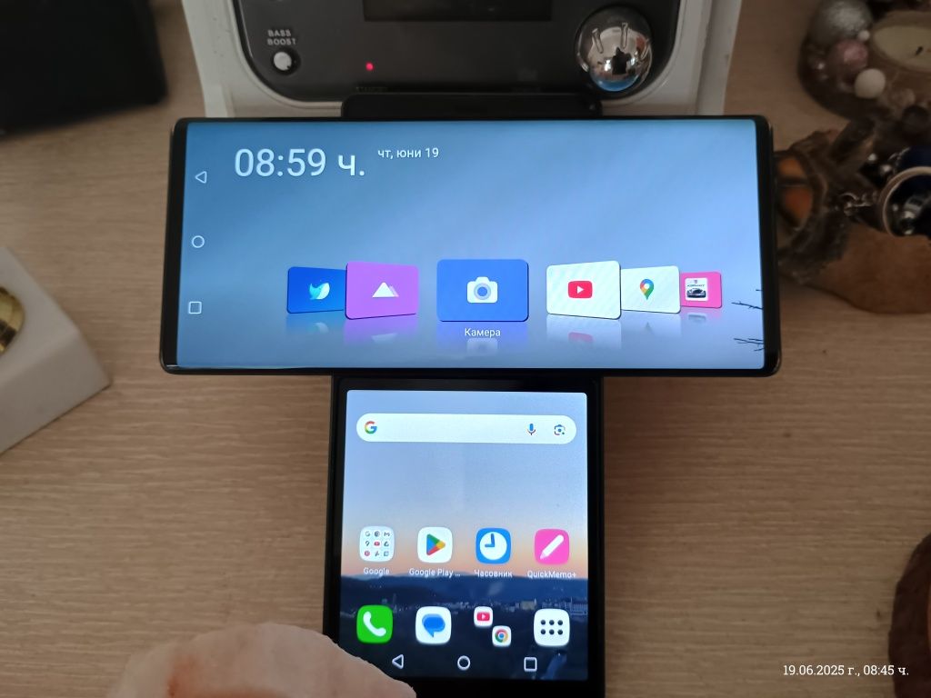 LG WING Прекрасен за ценители.