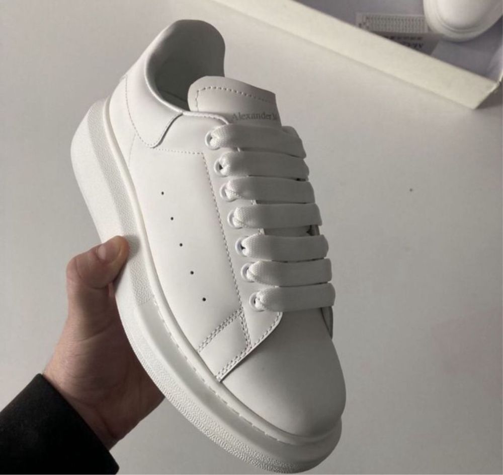Adidasi Alexander Mcqueen albi full piele naturala