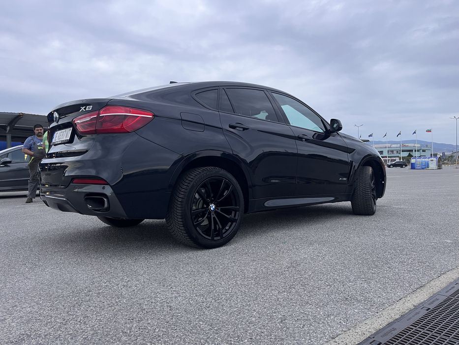 BMW X6 35i състояние близо до ново