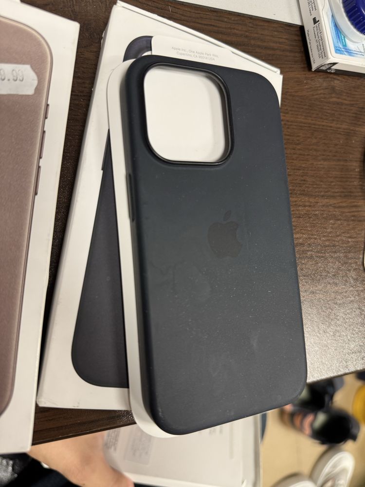 iPhone 15 pro Оригинални кейсове