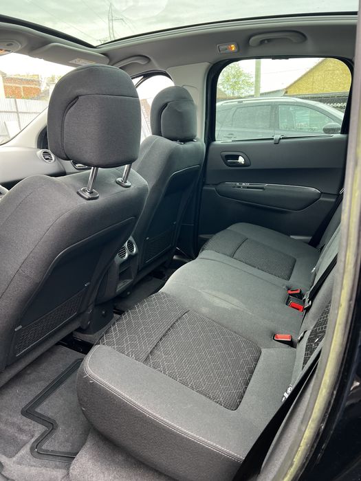 Peugeot 3008 facelift 2014 1.6 diesel avariat!