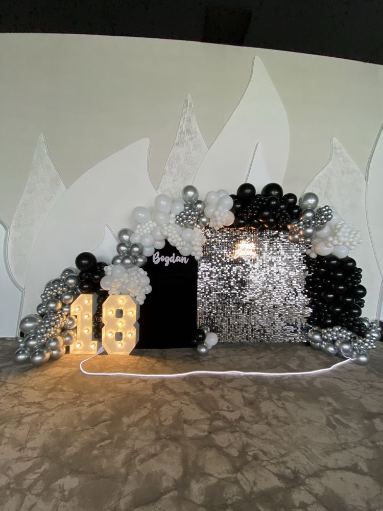 Decor baloane: botezuri, inaugurări / cadou 20 baloane pe bete
