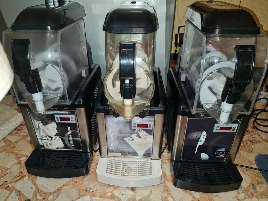 SPM cu 3 si 1 cupe originale ITALIA. aparate pentru granita caffè