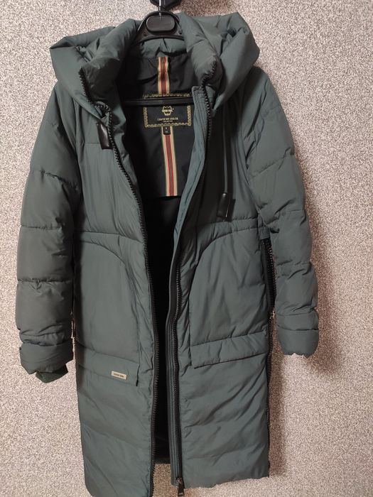 Зимняя женская куртка