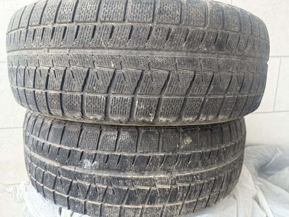 Комлект Зимние Bridgestone 215/60 R16