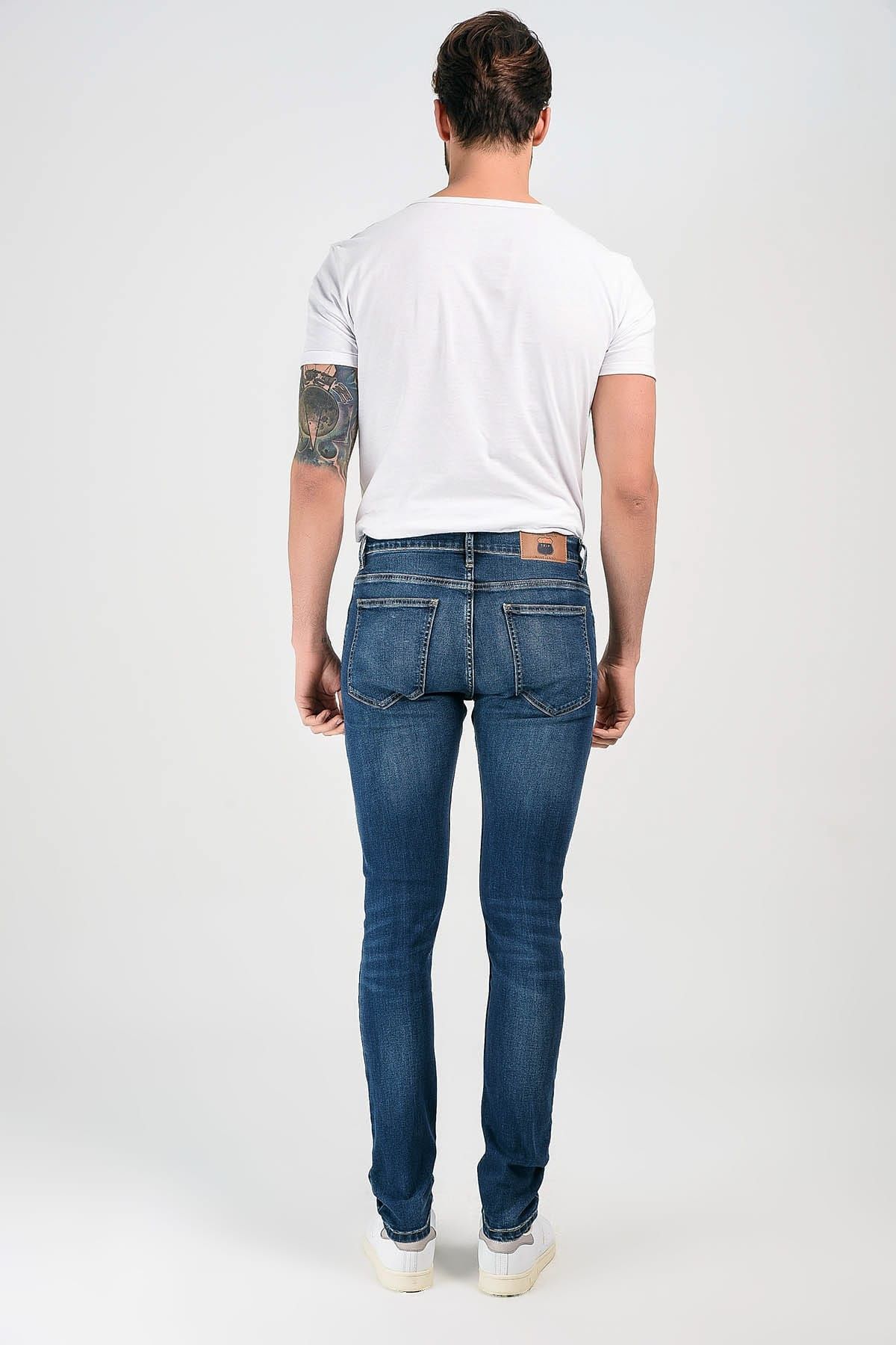 Продаю абсалютно новые рванные джинсы турецкого производство