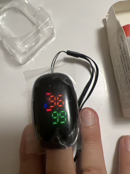 Пулсов Оксиметър за измерване на сатурацията