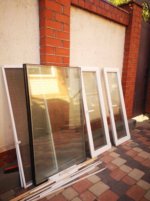 Дереванное  окна