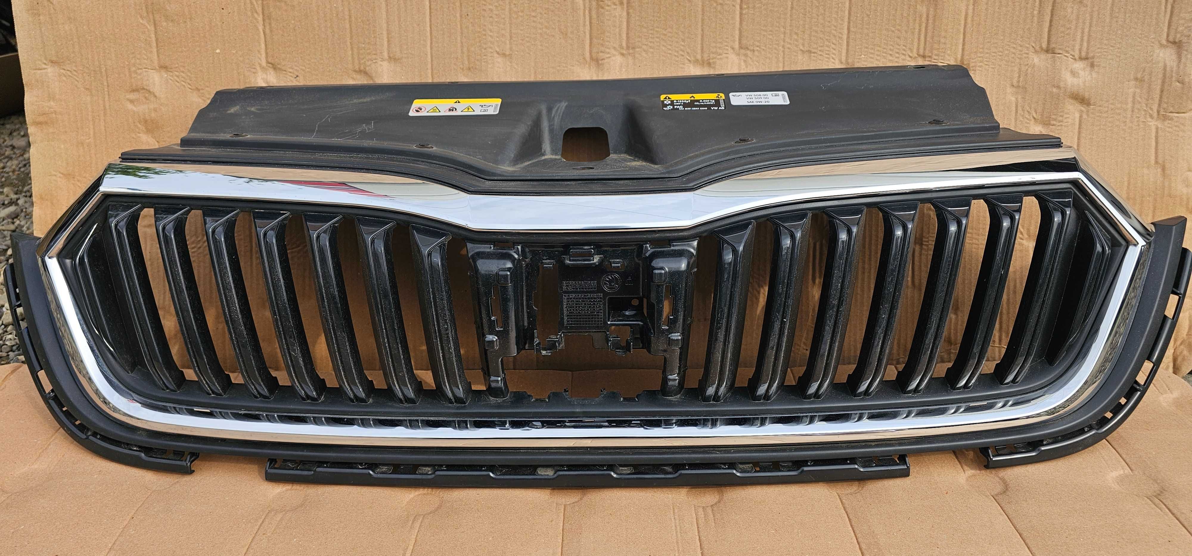 Grila radiator Skoda Octavia 4 2020 2021 2023