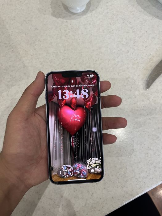iPhone 14 телефон
