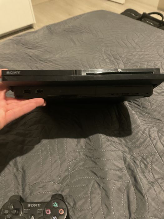 Playstation 3 slim с два джойстика