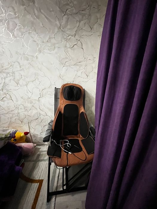 Продам массажный лечебный кресло новый