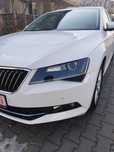 Far stânga Skoda Superb 3