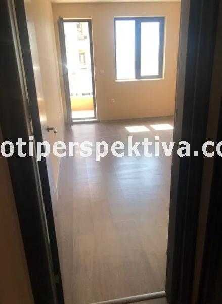 Продава се Двустаен апартамент в Пловдив, Христо Смирненски - 65 кв.м за 2040 €/кв.м - Снимка #1