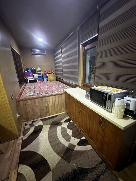 Продается 4х комнатная на Юнусабад 10