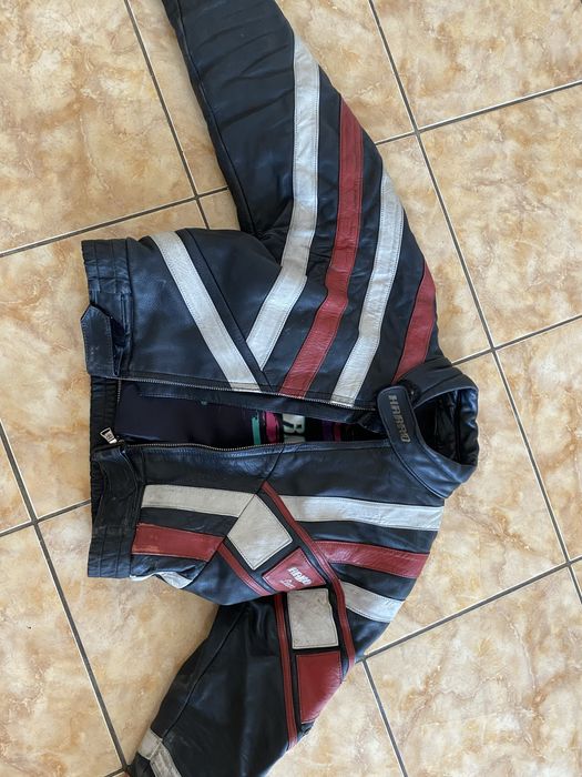 Vand costum harro